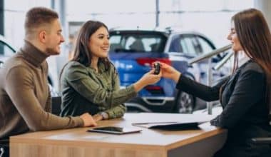 How to Save Money on Car Insurance Reviews