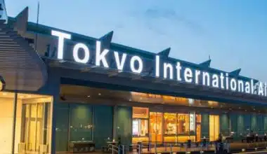 AIRPORTS IN TOKYO