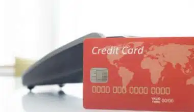 BEST TRAVEL CREDIT CARD WITH LOUNGE ACCESS