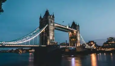 TOURIST ATTRACTIONS IN LONDON