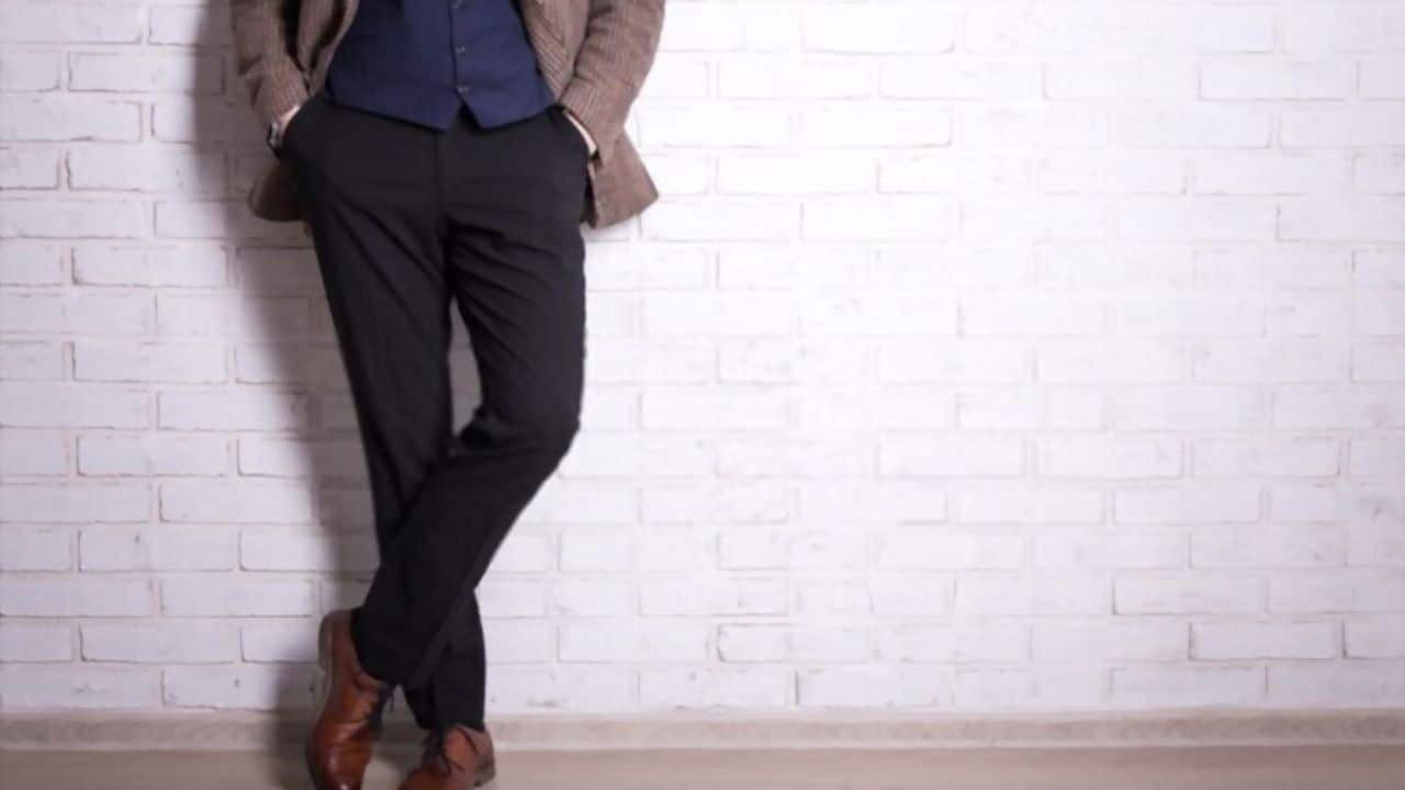 business-casual-clothing-for-men-pants