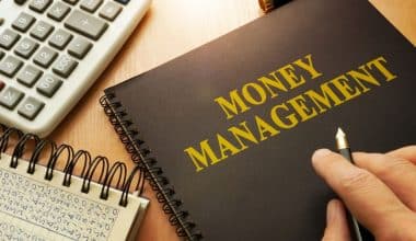 المال والإدارة