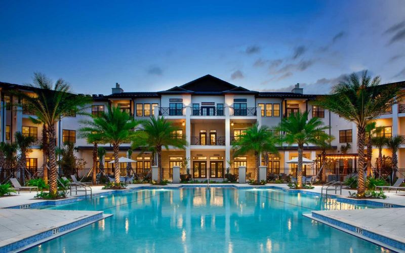 best luxury, affordable and largest golf retirement communities in Florida