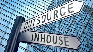 Advantages and disadvantages of outsourcing customer service