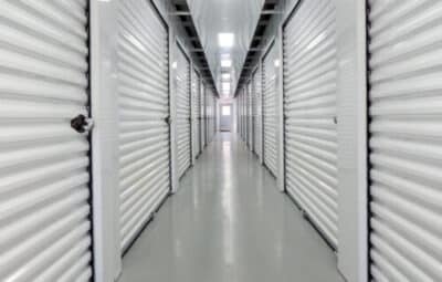 What’s the Difference Between Temperature-Controlled and Climate-Controlled Storage units