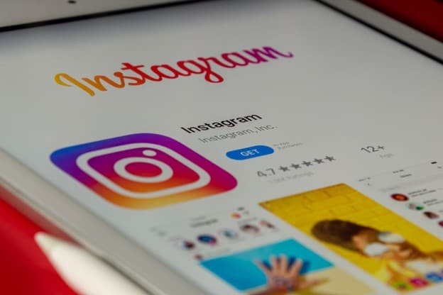 كيفية شراء متابعي Instagram الحقيقيين في المملكة المتحدة