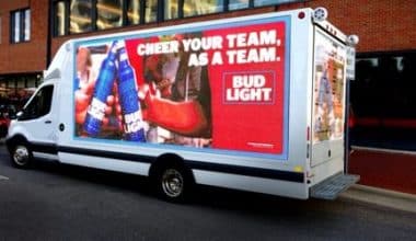 推动您的广告活动取得成功：卡车广告的七大好处