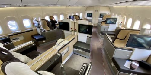 Difference between business class and first class