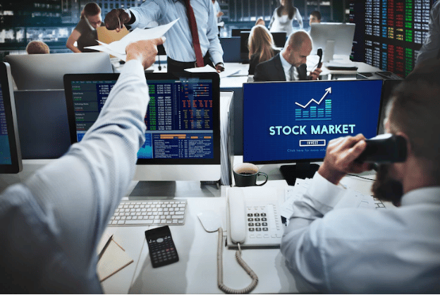 WHAT IS A STOCK BUYBACK? Meaning And Benefits