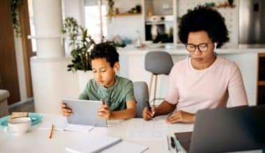 Best Part-Time Jobs for Moms who Work from Home