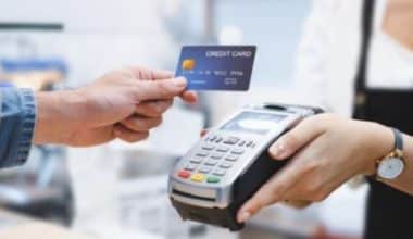 Gesicherte und ungesicherte schlechte Kreditkarte