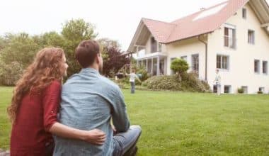 WHAT IS REFINANCING A HOME