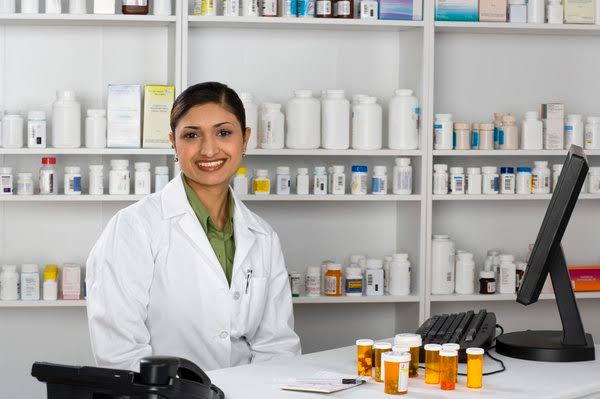 How much do pharmacists make