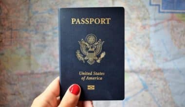 Wie lange dauert es, einen Reisepass zu bekommen?