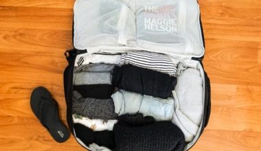 How to roll clothes for packing