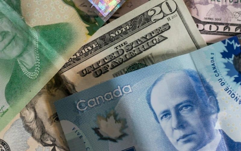 Qual tipo de conta corresponde às suas metas financeiras no Canadá