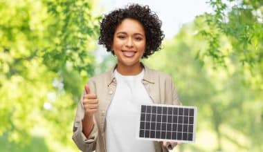 商业太阳能电池存储如何使您的企业受益